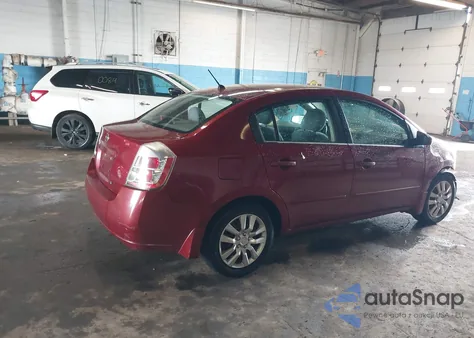 2008 Nissan Sentra 2.0S z USA, uszkodzony, nr VIN 3N1AB61EX8L636812